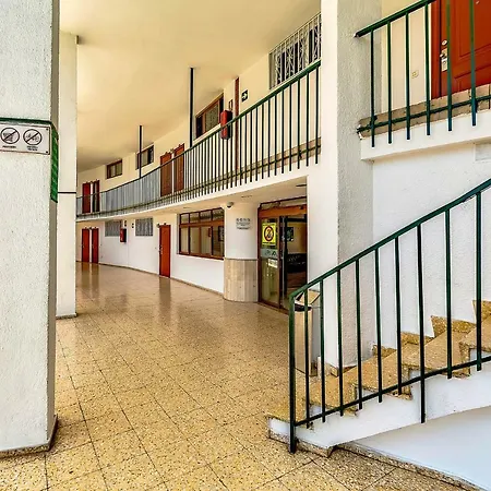 Las Terrazas Apartment *